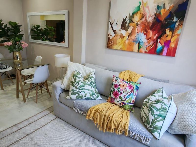Kloof Bachelor Living - Photo 9