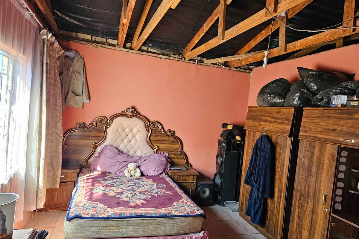 Home for Sale - Photo 4