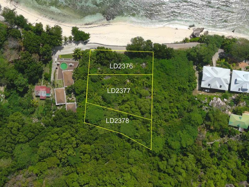 Exceptional beachfront development land La Digue - Photo 5