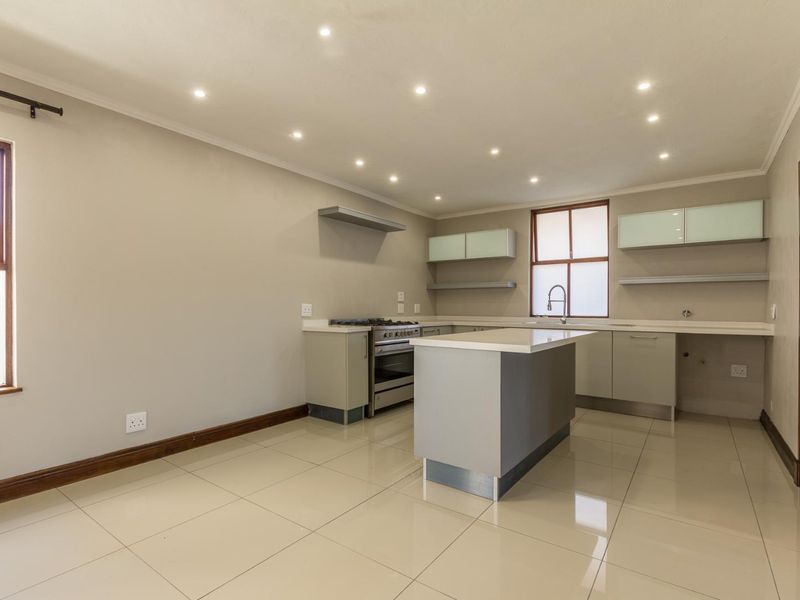 2 BEDROOM HOUSE TO RENT IN DAINFERN - Photo 3