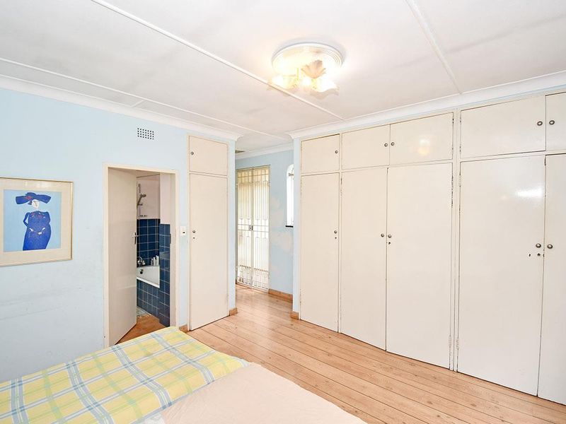 Position, position, position - Photo 4