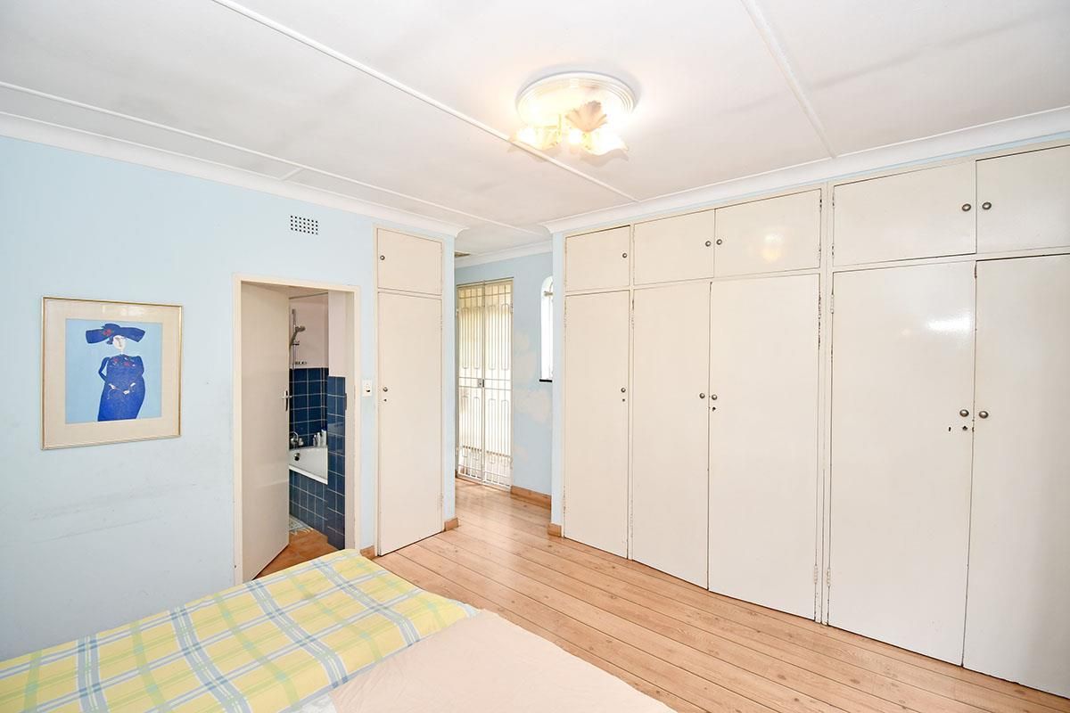 Position, position, position - Photo 4