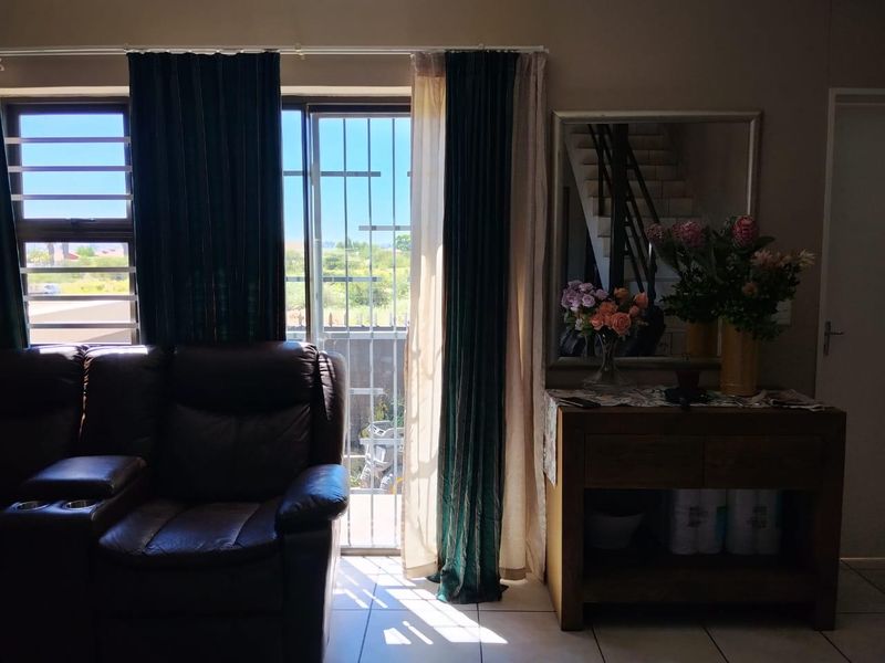 ROCKY CREST - FOR SALE - Photo 8