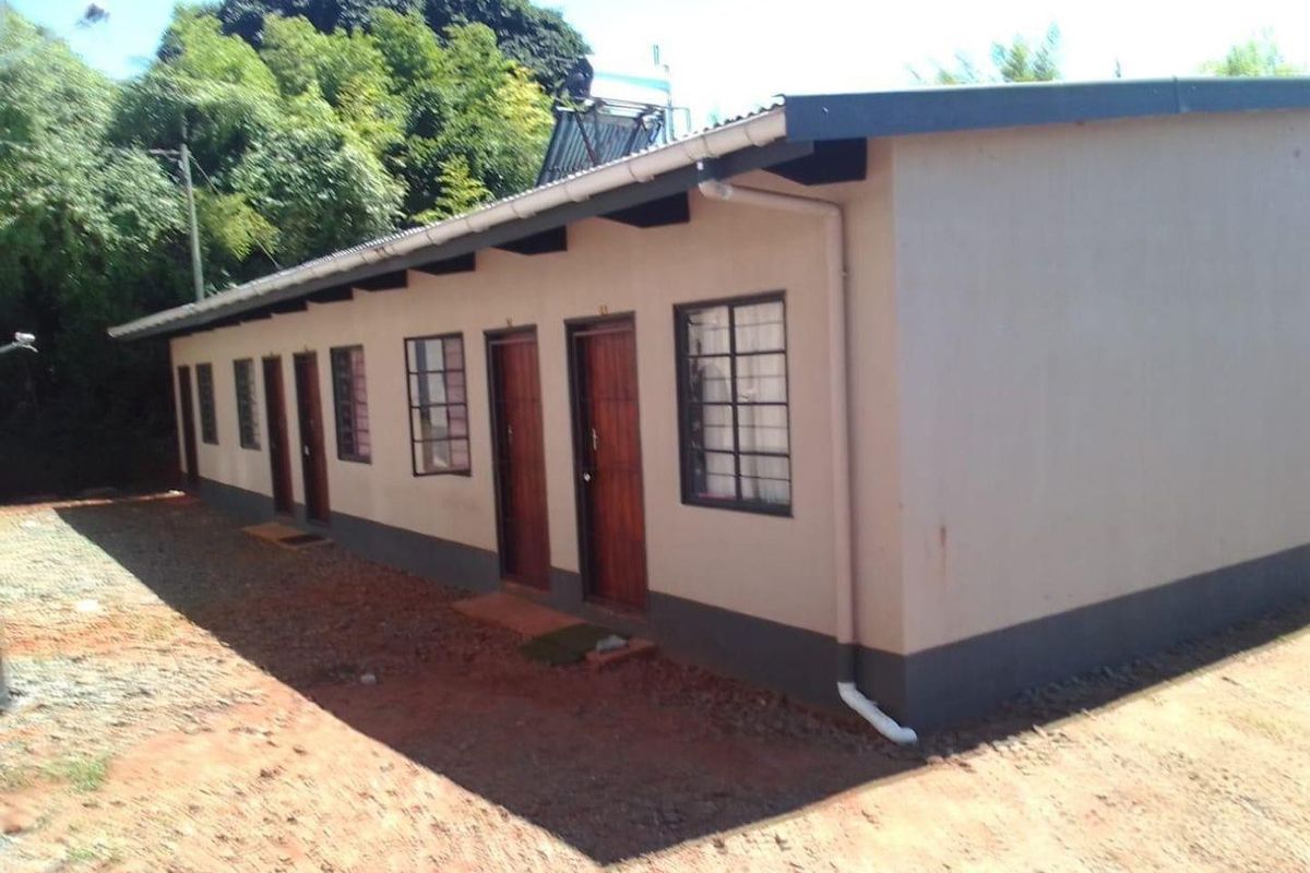 Apartments in KwaMevana, Howick - Photo 2