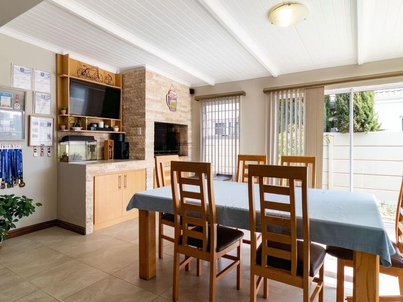 Corner Plot Gem with All the Extras in Westwood Village Estate - Photo 7