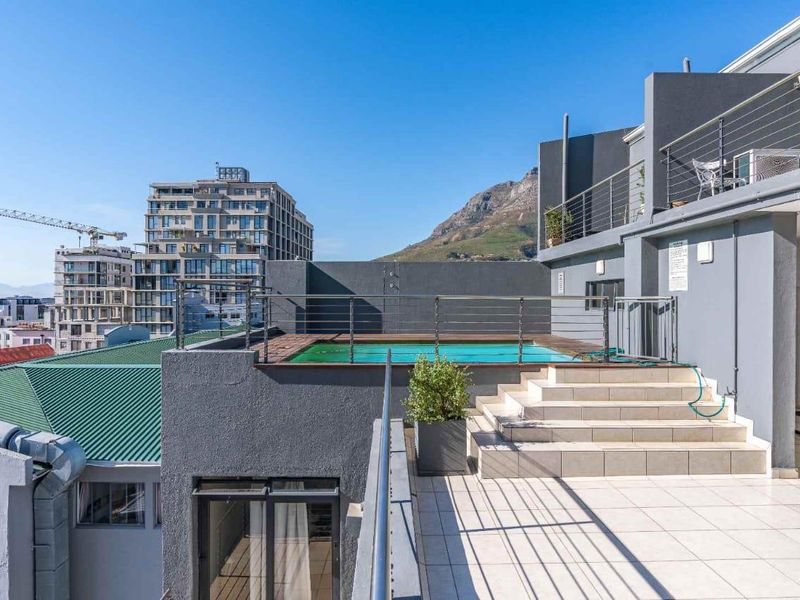 One Bedroom Air BnB Friendly. - Photo 3