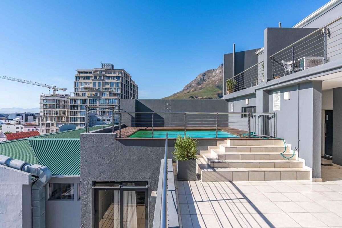 One Bedroom Air BnB Friendly. - Photo 3