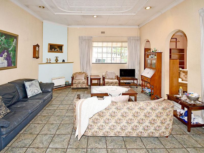 Position, position, position - Photo 9