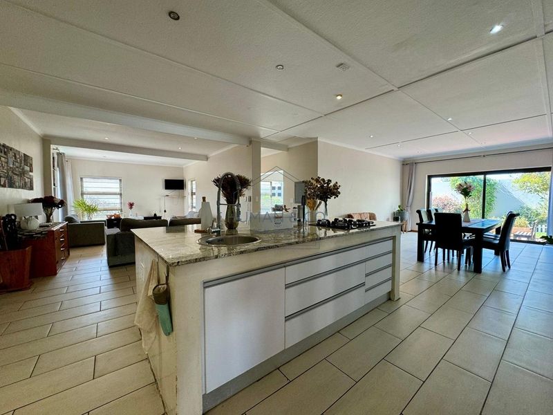 Spacious 5 Bedroom house in prime Meersig Area - Photo 5