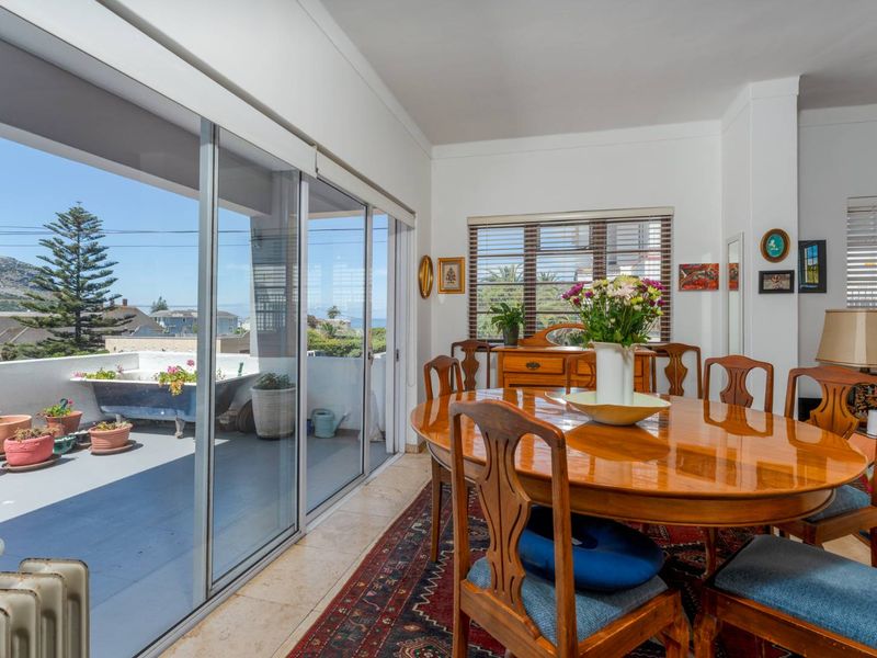 Stunning sea and mountain view apartment For Sale - Photo 7