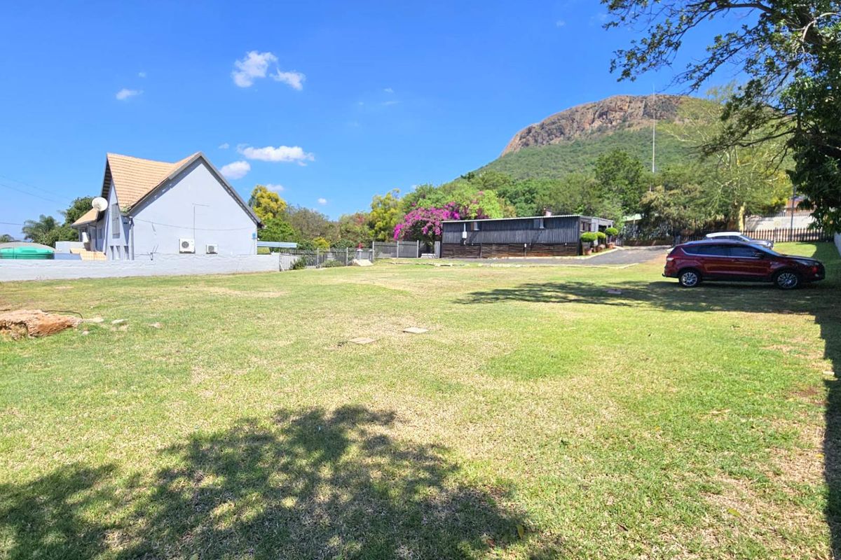 Prime 1450 SQM Vacant Stand in Schoemansville Residential / Commercial - Photo 5