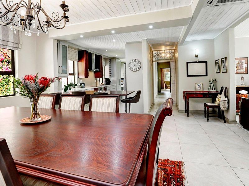 Spacious 4 Bed Family Home in Mature Garden – Walk to School! - Photo 5