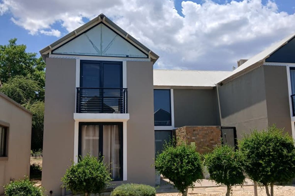3 Bed Townhouse For Sale in Omeya Golf Estate | MyProperty Africa