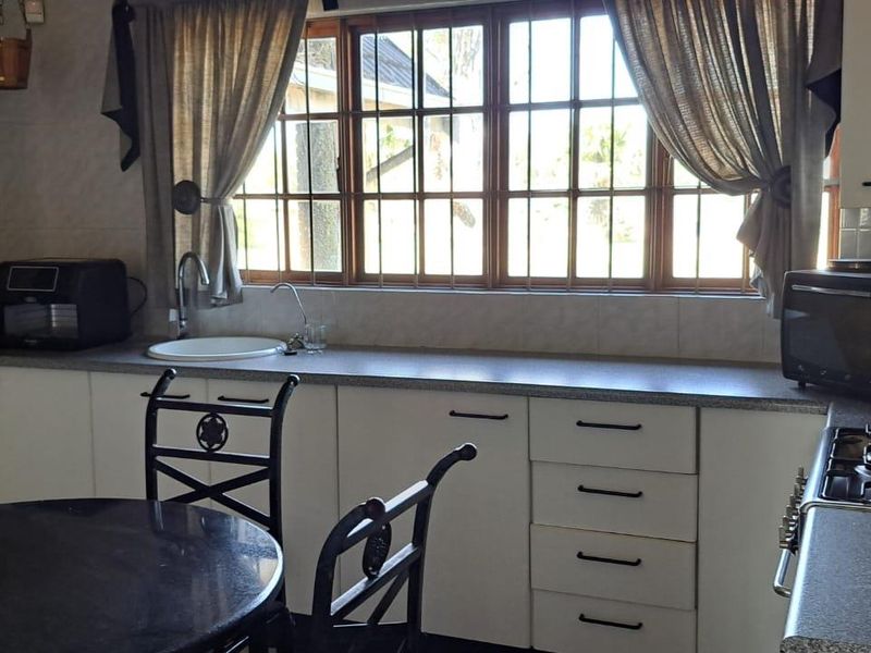 Stunning Tudor-Style Family Home for Sale in Norton Home Estates - Photo 6