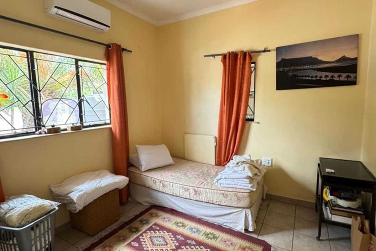 Business/Residential house for sale Windhoek West - Photo 5