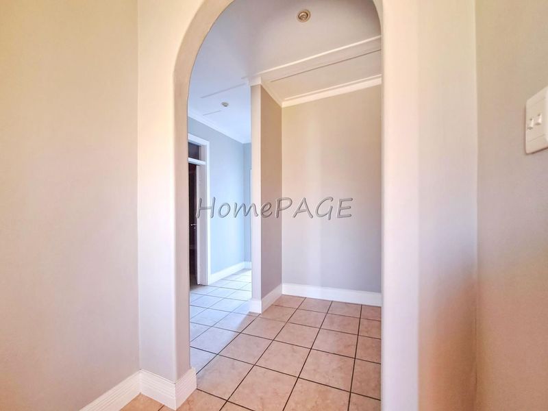 Lagoon, Walvis Bay:  4 Bedr Art Deco Home with 1 Bedr Flat is for Sale - Photo 10