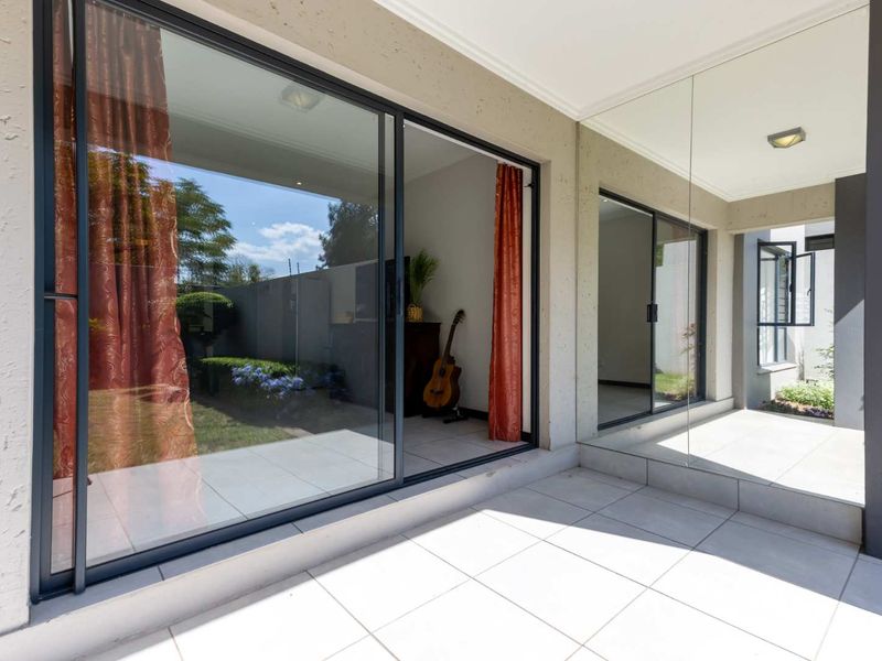 A WELL- POSITIONED GROUND FLOOR UNIT IN SOUGHT AFTER MONTEGO - Photo 10