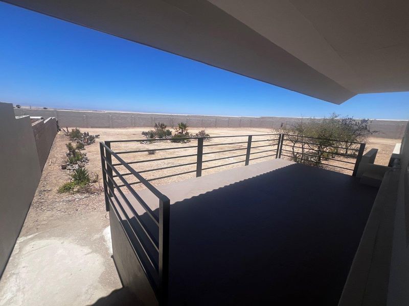 TWO MODERN SEMI-DETACHED HOUSES ON 4.23HA - Photo 2