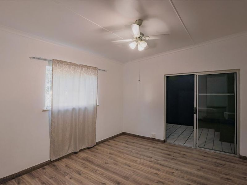 Absolute Gem in sought-after neighborhood walking distance to all amenities - Photo 10