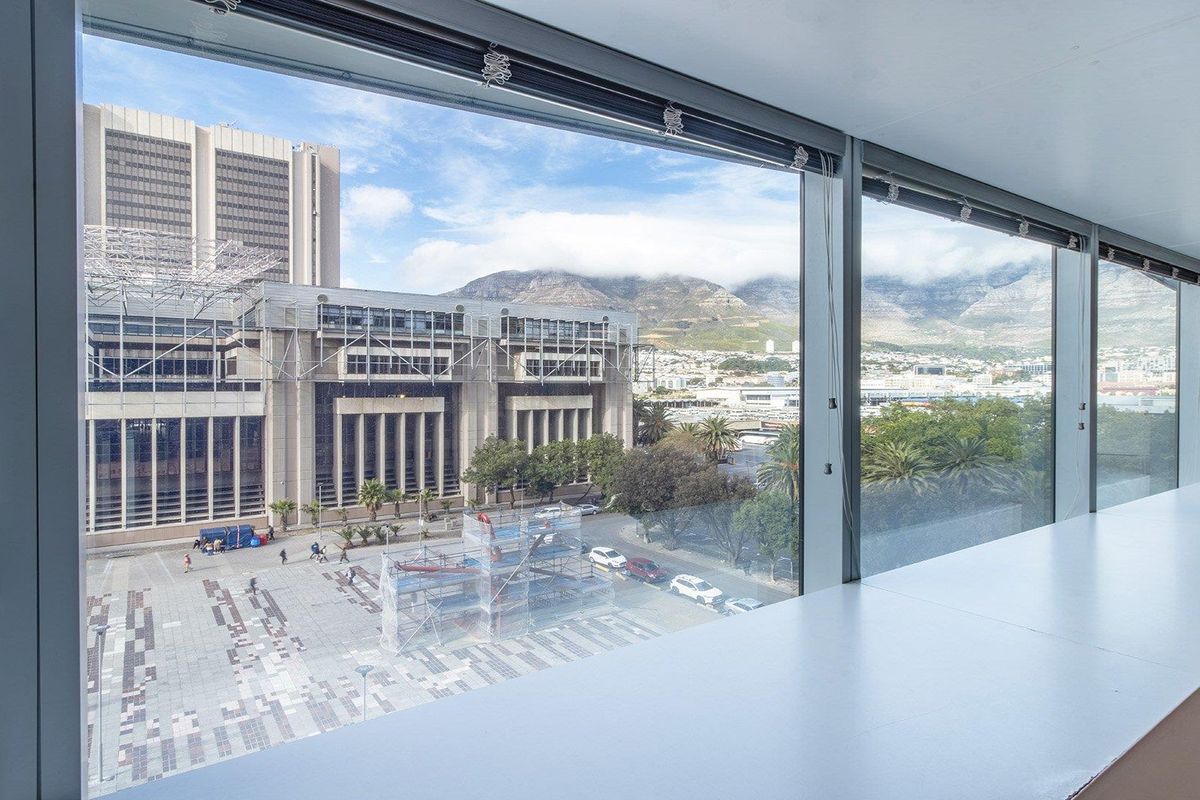 AAA-Grade 4-Star Green Star Office Space To Let - Photo 2