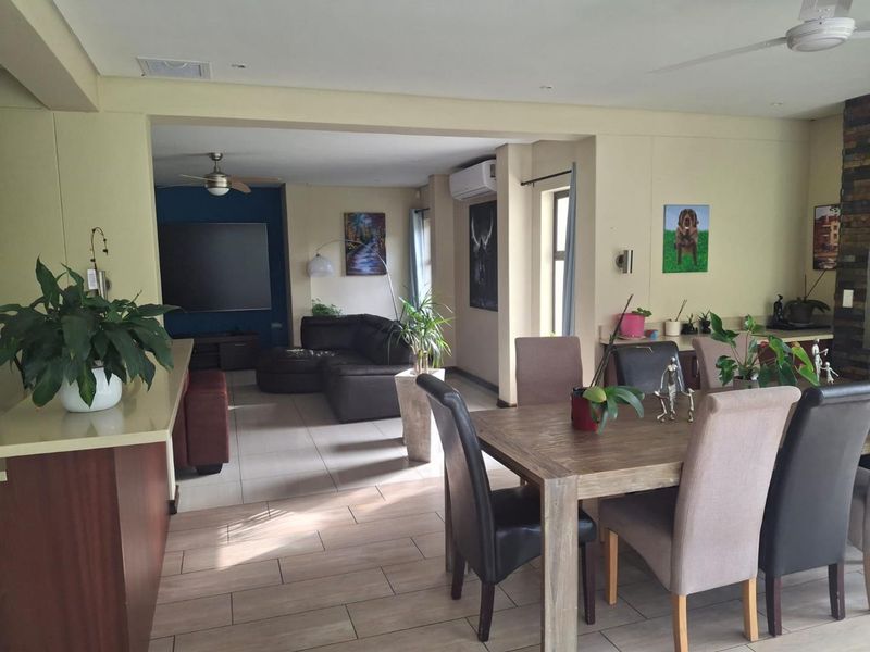 Golf Estate Living - Photo 10