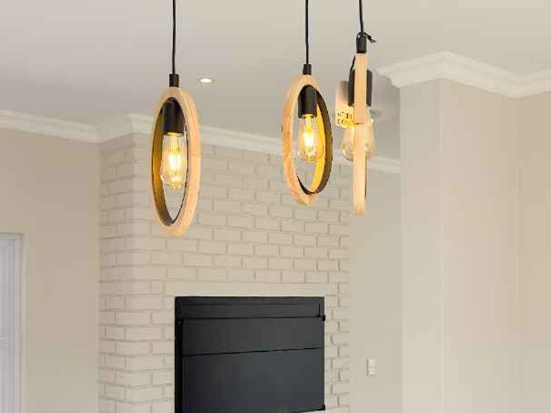 🏡✨ Modern Family Home + Flat – A Must See! - Photo 9