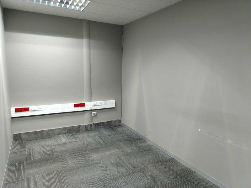 AAA Office space in Nelspruit - Photo 5