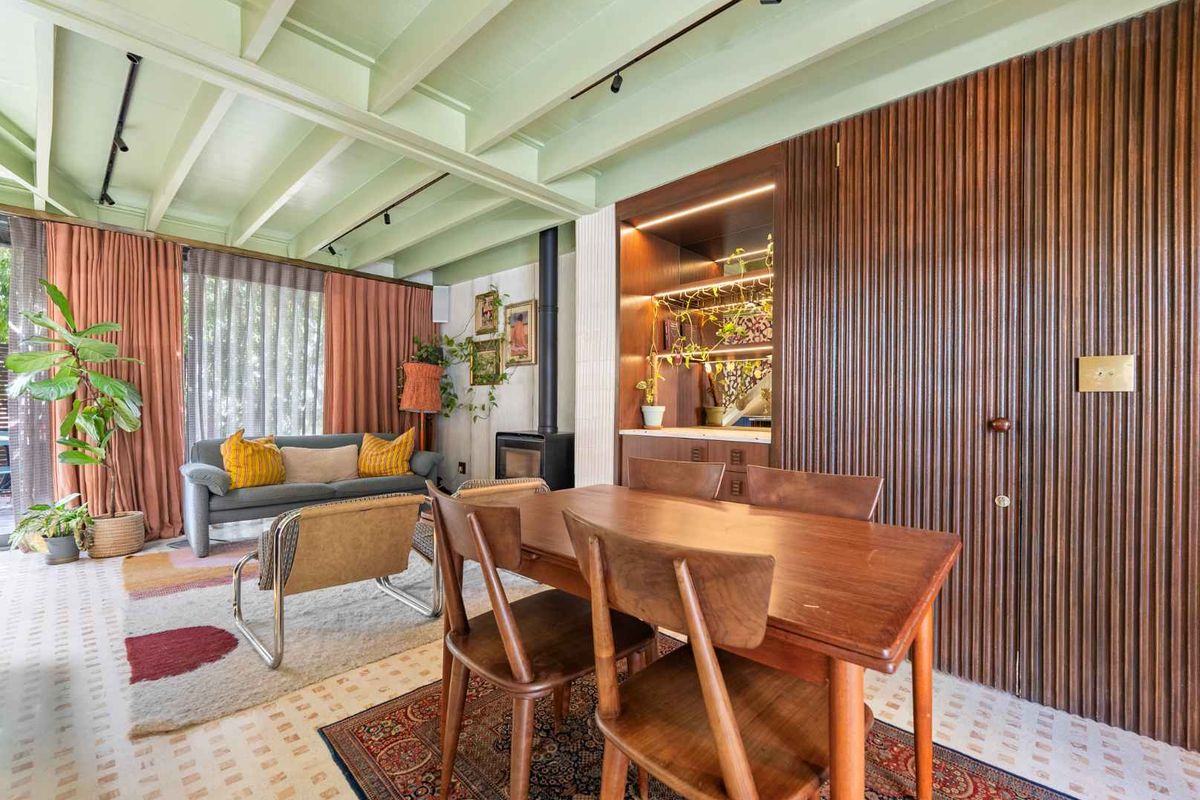 2 Bedroom Townhouse - Photo 4