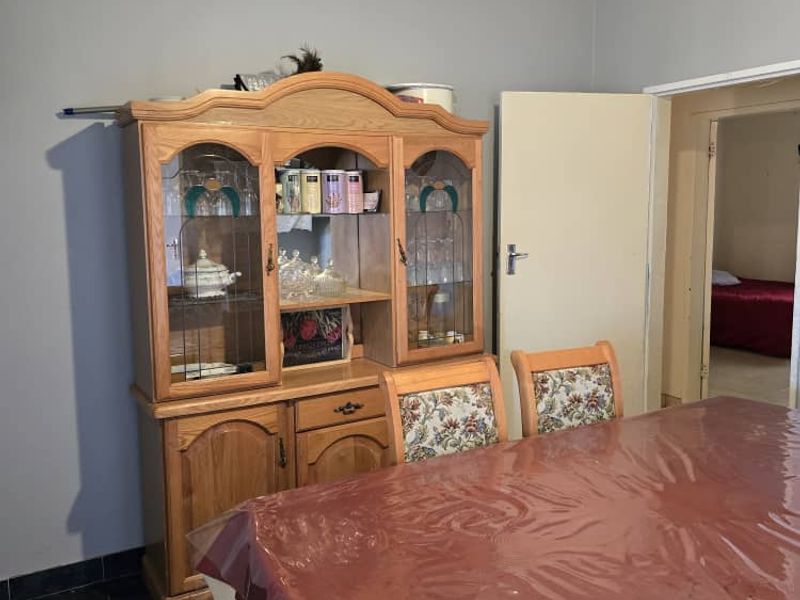 Invest in Versatility: Windhoek North : Home, Office, & Income Space! - Photo 5