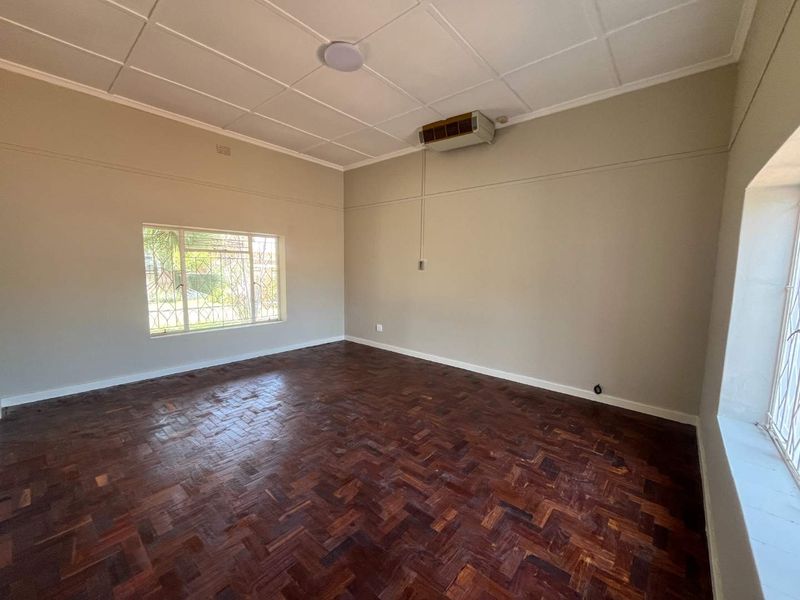 Versatile Property for Comfortable Living or Business Use - Photo 3