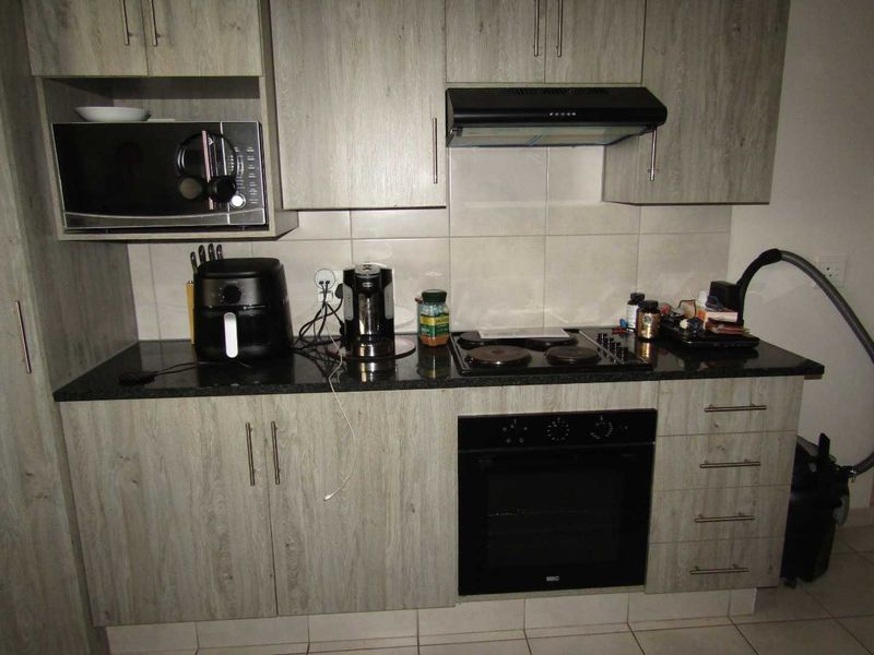 Lifestyle Living Lock Up And GO - Photo 4