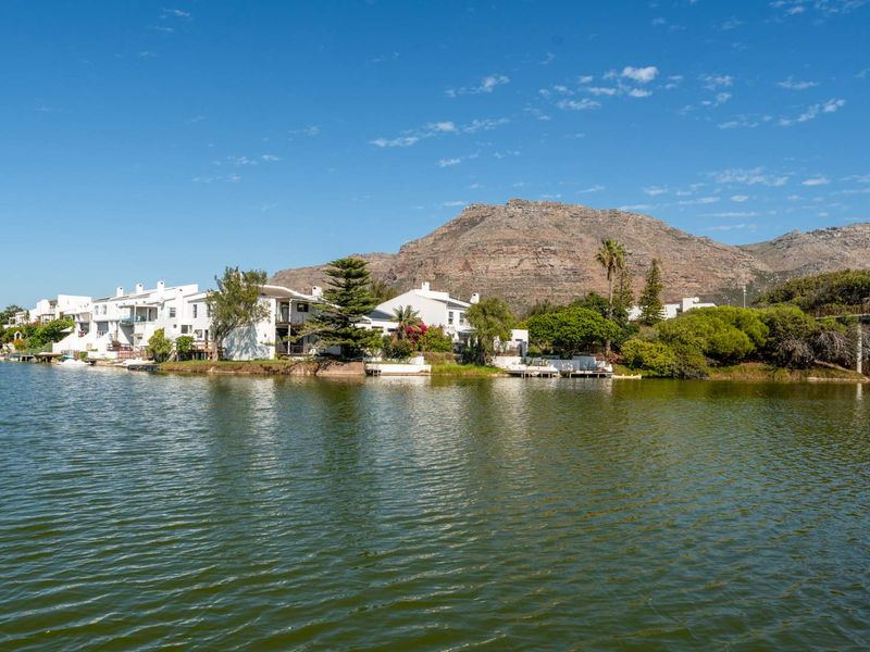 Secure living in a Nature Lovers Paradise - Photo 7