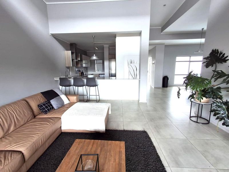FURNISHED 3 Bedroom Apartment in OAKLANDS - Photo 5