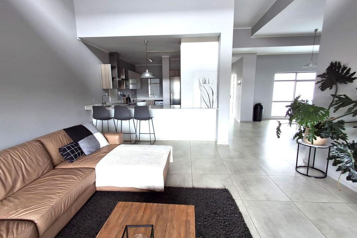 FURNISHED 3 Bedroom Apartment in OAKLANDS - Photo 5