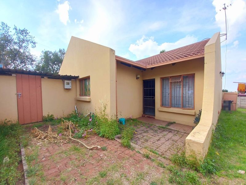 Two Bedrooms house for sale in Elandspoort - Photo 3