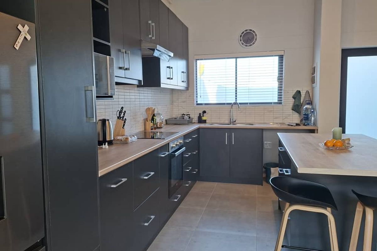 Townhouse to let - Fully furnished - Photo 3