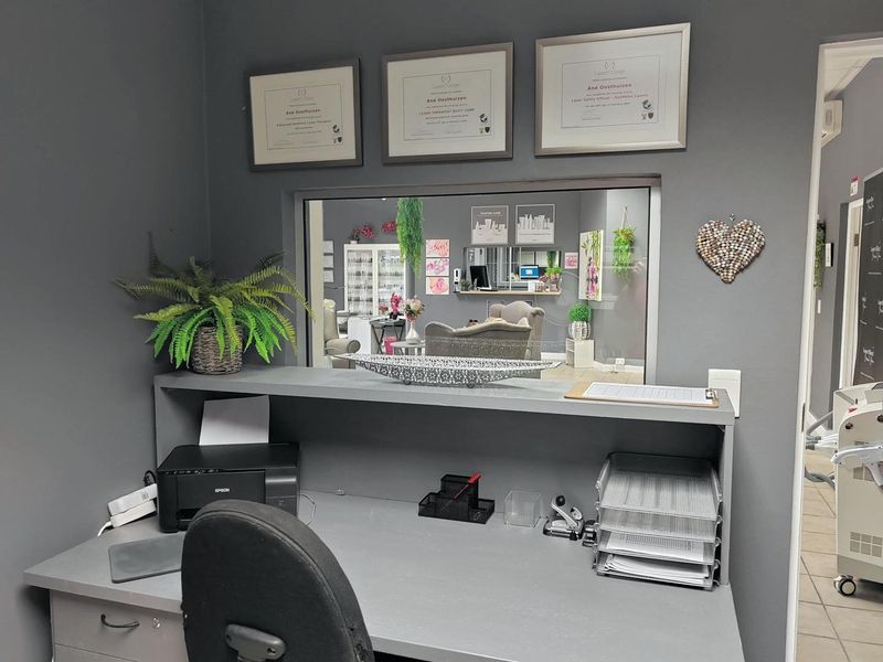 High-Visibility Commercial Investment with Multiple Income Streams - Photo 10