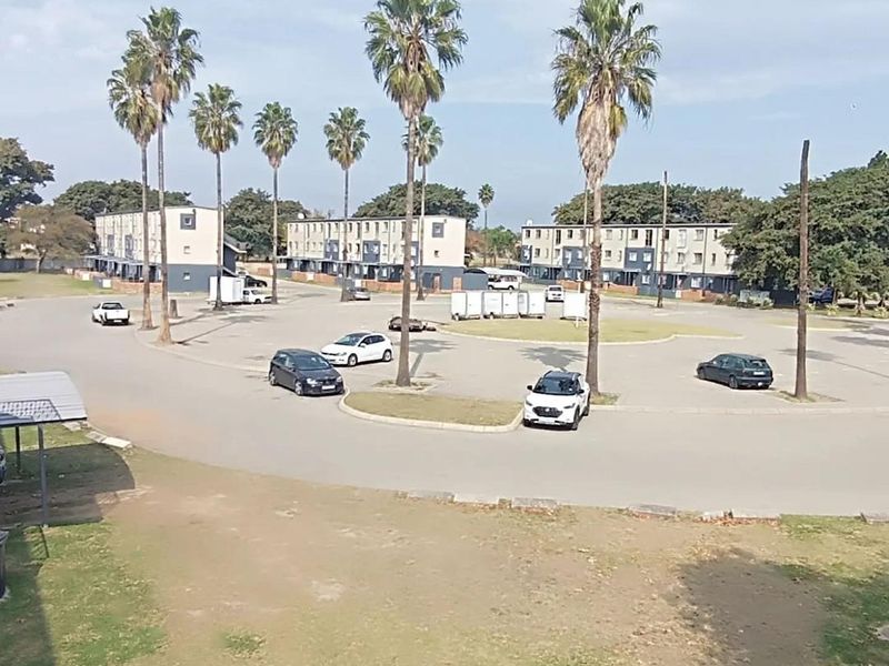 Your New Beginning: 2-Bed Apartment in Meadowlands - Photo 9