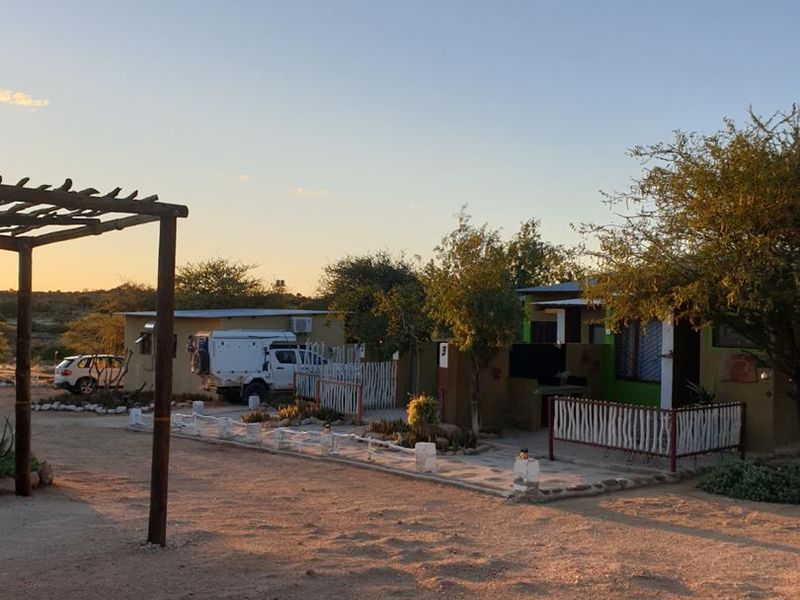 🏡 LODGE FOR SALE | KAMANJAB 🌿 - Photo 3