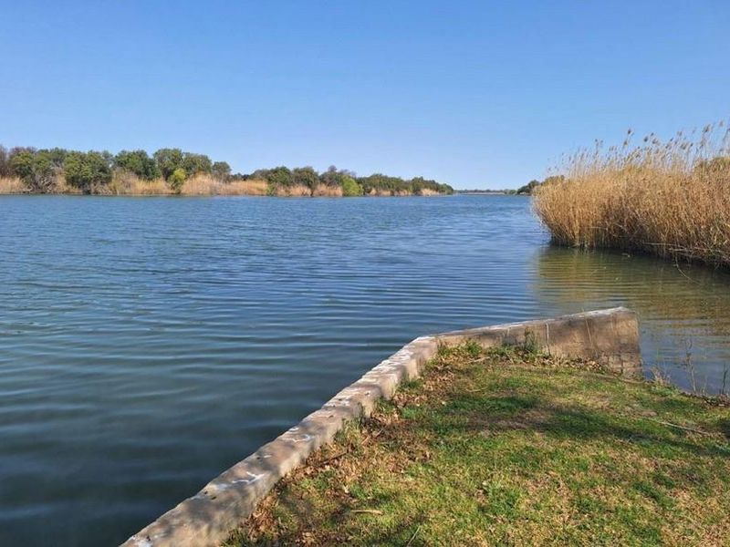 River Front House on the Vaal River, Douglas, Northern Cape - Photo 3