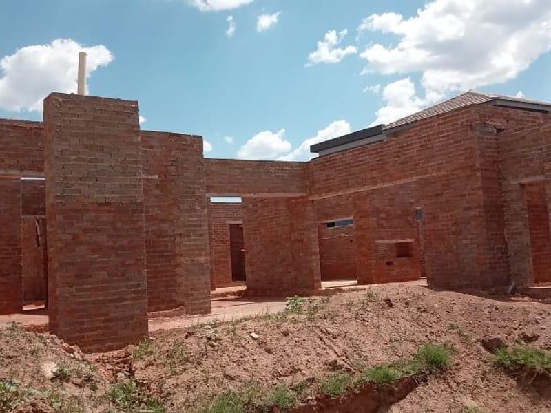 Contemporary Elegance Home under construction - Photo 9