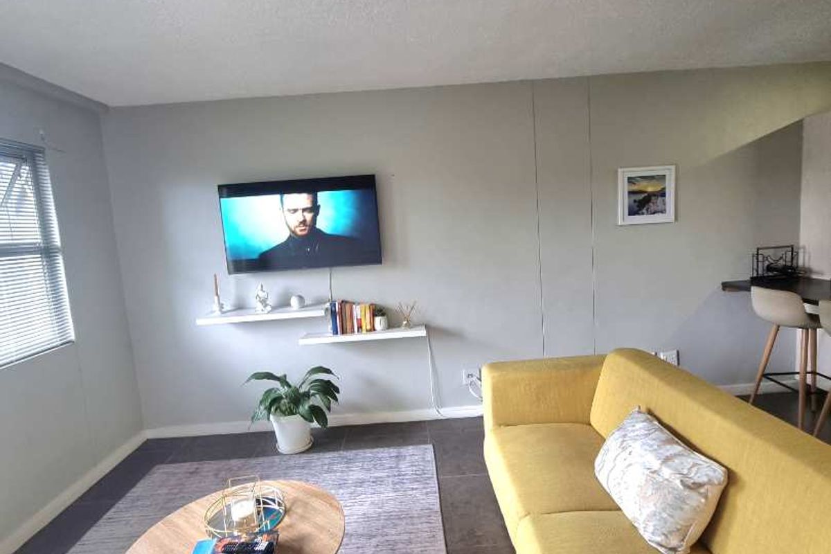 RIVERPORT APARTMENT FOR SALE - Photo 4