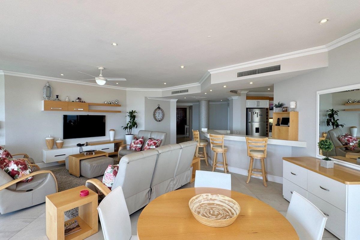 A rare gem in one of Umhlanga's most prestigious apartment blocks!!! - Photo 3