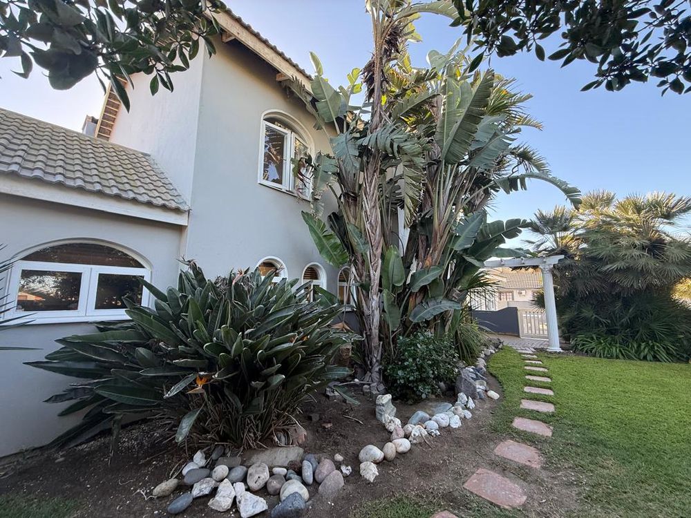 Front yard garden