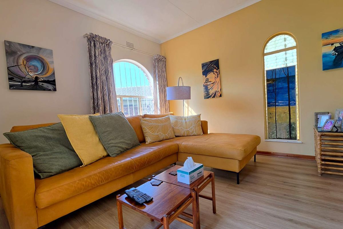 3 Bedroom Townhouse for Sale in Birchleigh - Photo 5