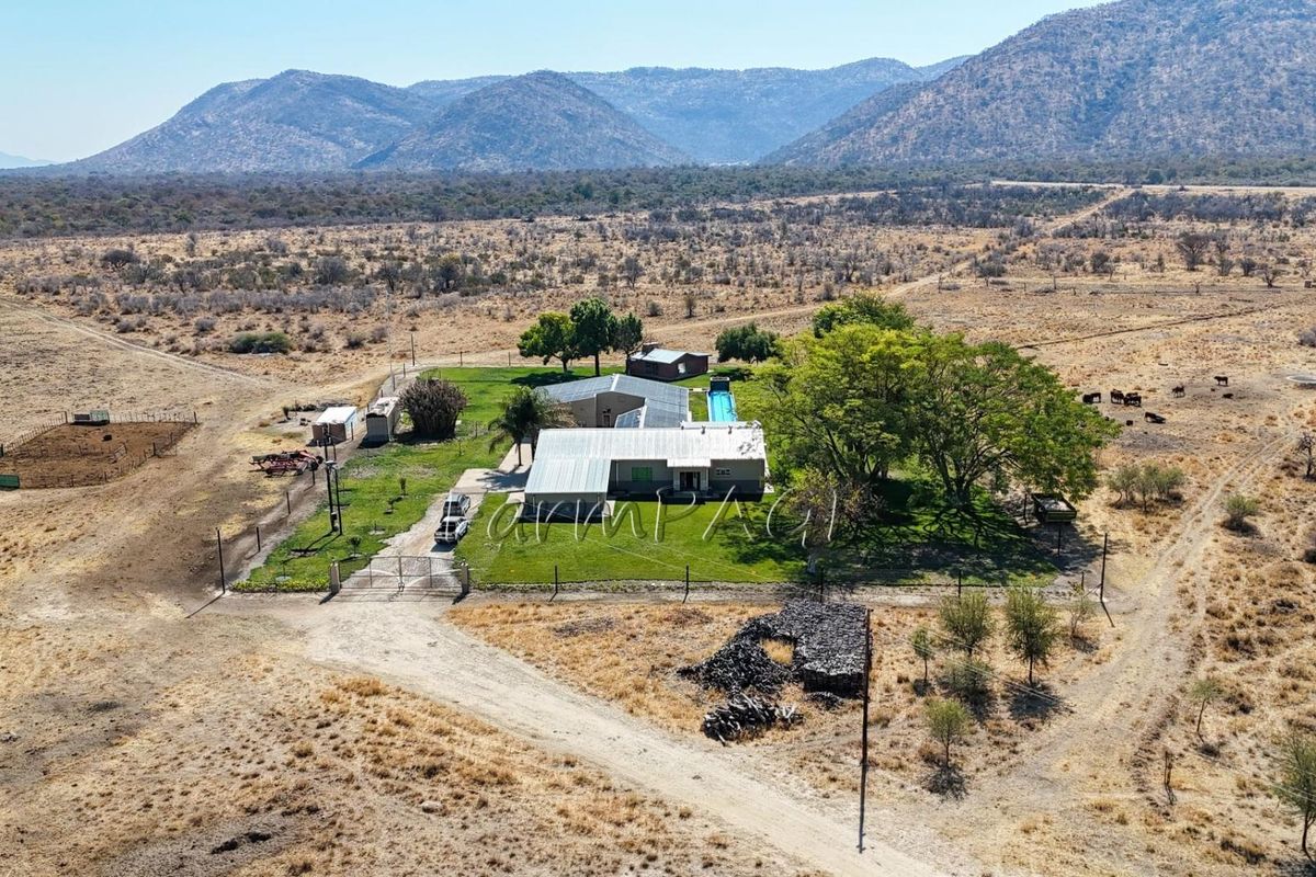 Otavi:  Smallholding for Sale - Photo 2