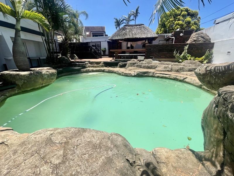 Hendra - Beautiful 7-Bedroom Family Home in Durban North - Photo 4