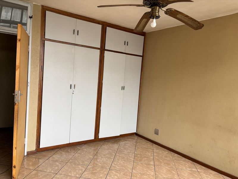 Calling all investors and big families. - Photo 7