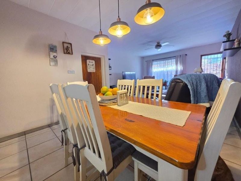 2 Bedroom Duplex Townhouse for Sale in New Redruth - Photo 9