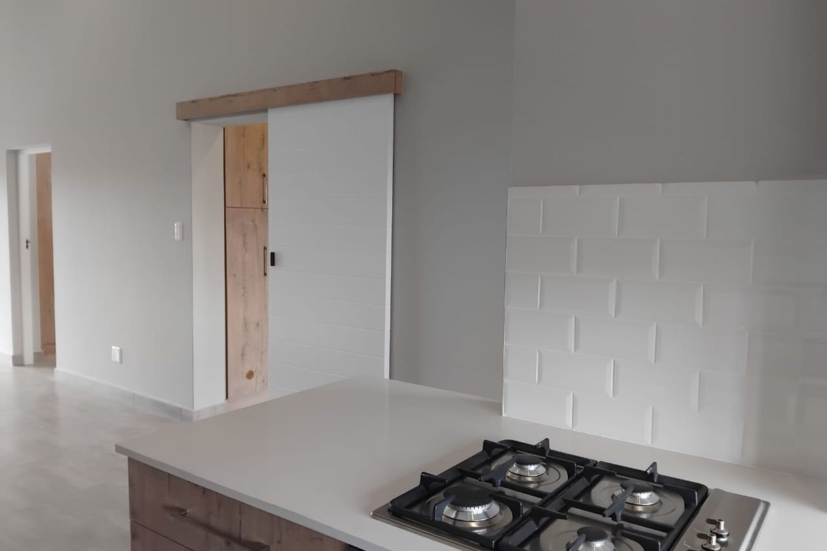 Modern 2 Bedroom Apartment, Hartenbos - Photo 5